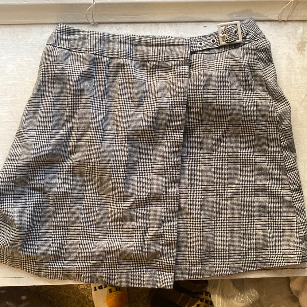 Checkered Brandy Melville skirt